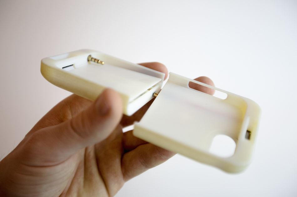 iphone case 3D printed prototype verowhite material