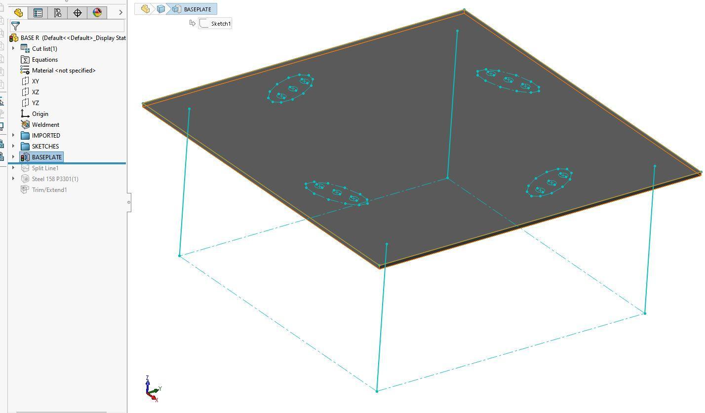 screenshot of CAD software showing line drawing and 3D extrusion of a base plate